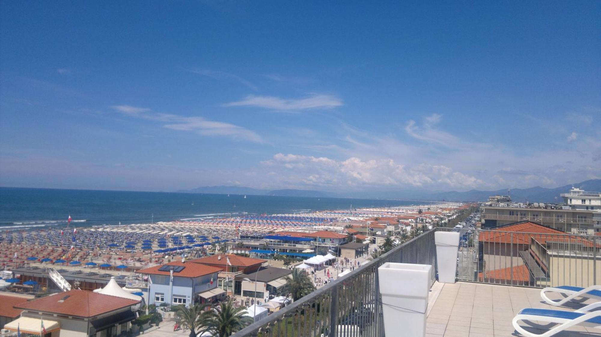 Dependance Dell'Hotel Sole E Mare Lido di Camaiore Exterior foto