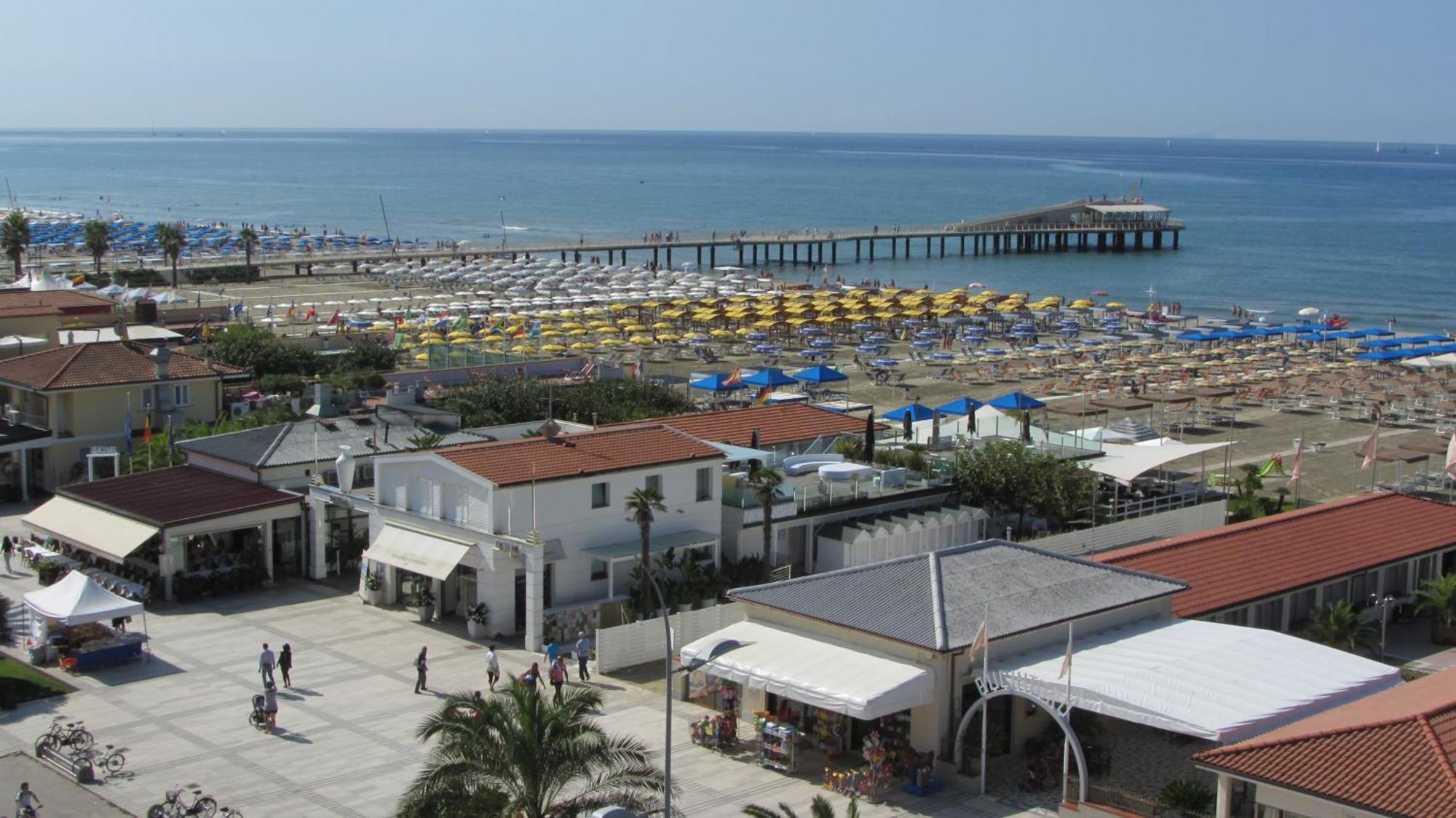 Dependance Dell'Hotel Sole E Mare Lido di Camaiore Exterior foto