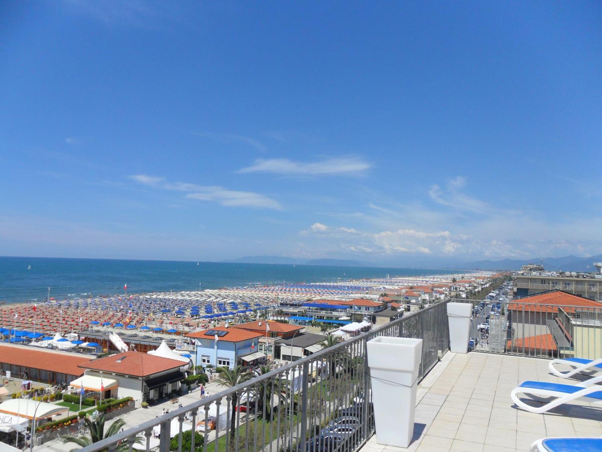 Dependance Dell'Hotel Sole E Mare Lido di Camaiore Exterior foto